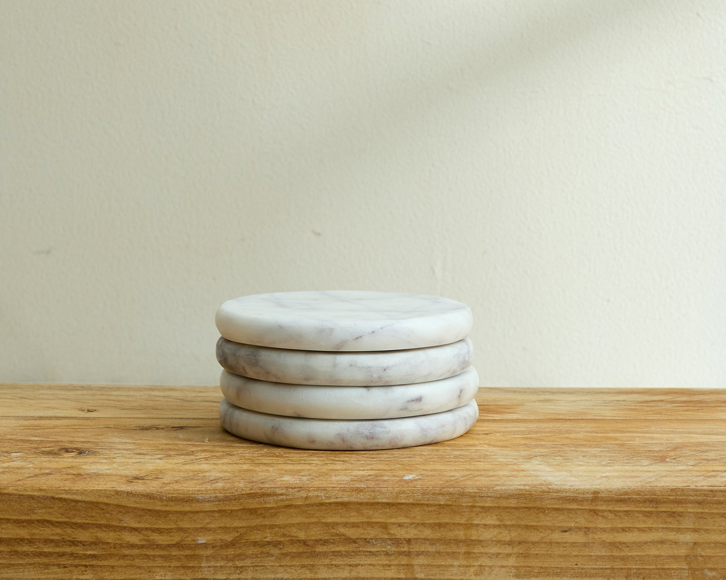 Emy Polished Round Marble Coasters Set-1