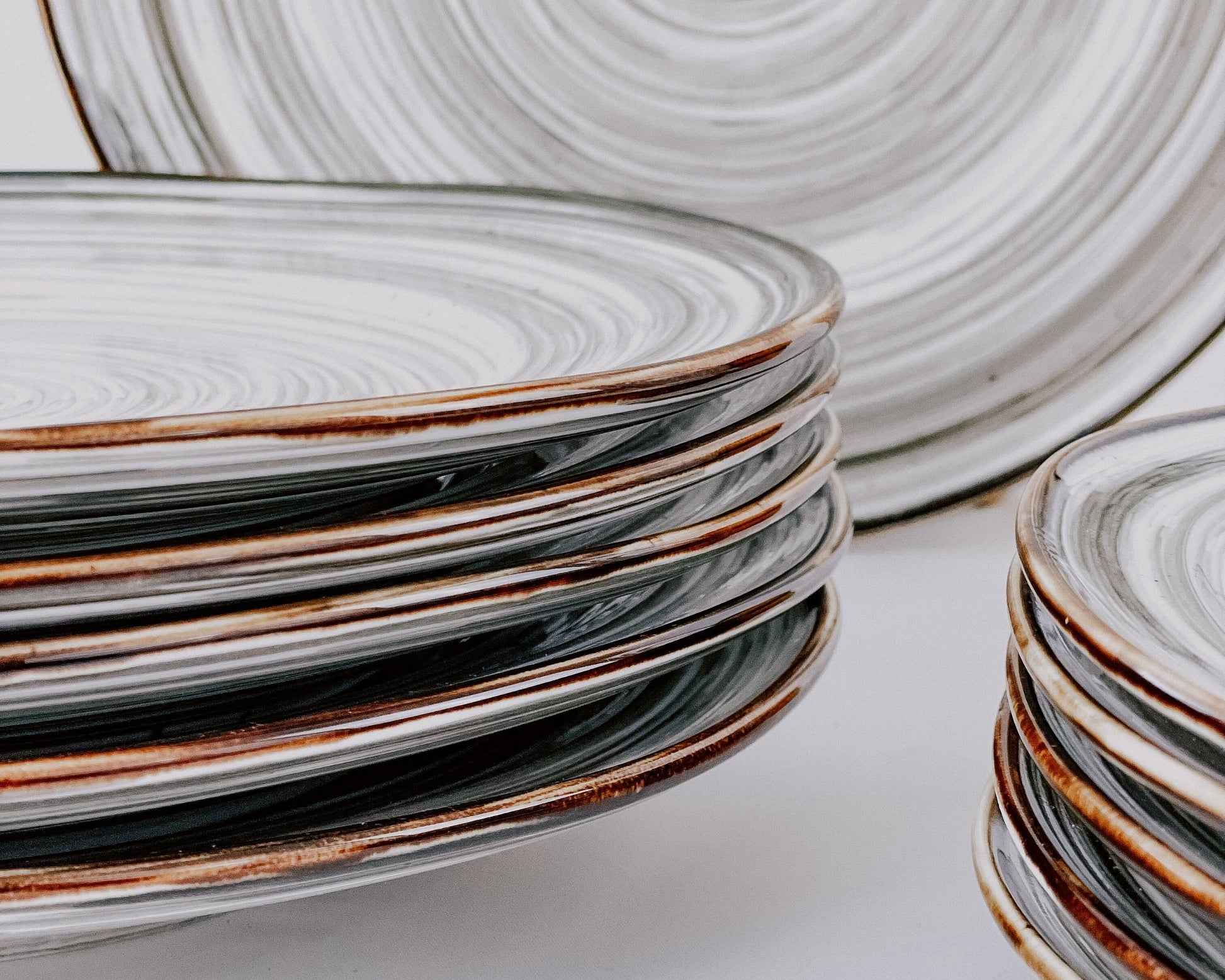 HanÃ³i Porcelain Round Dinner Plate-3